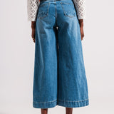 Cotton High Waisted Cropped Jeans in Mid Wash 90's