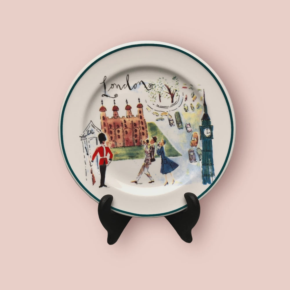 Vntg Rosanna London Plates